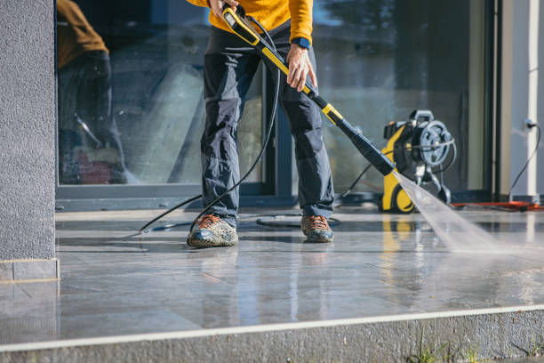 Best Sidewalk Pressure Washing  in Hampton, TN